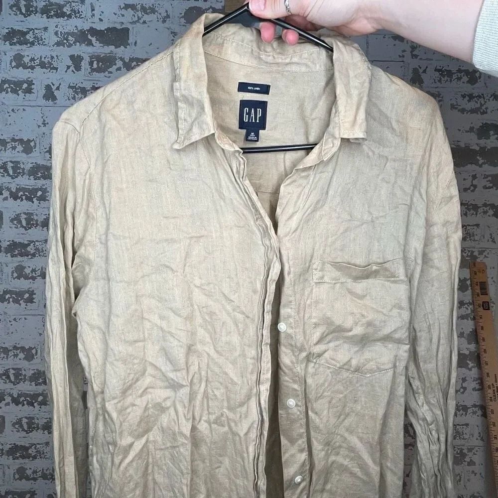 Gap | women tan button down linen top
